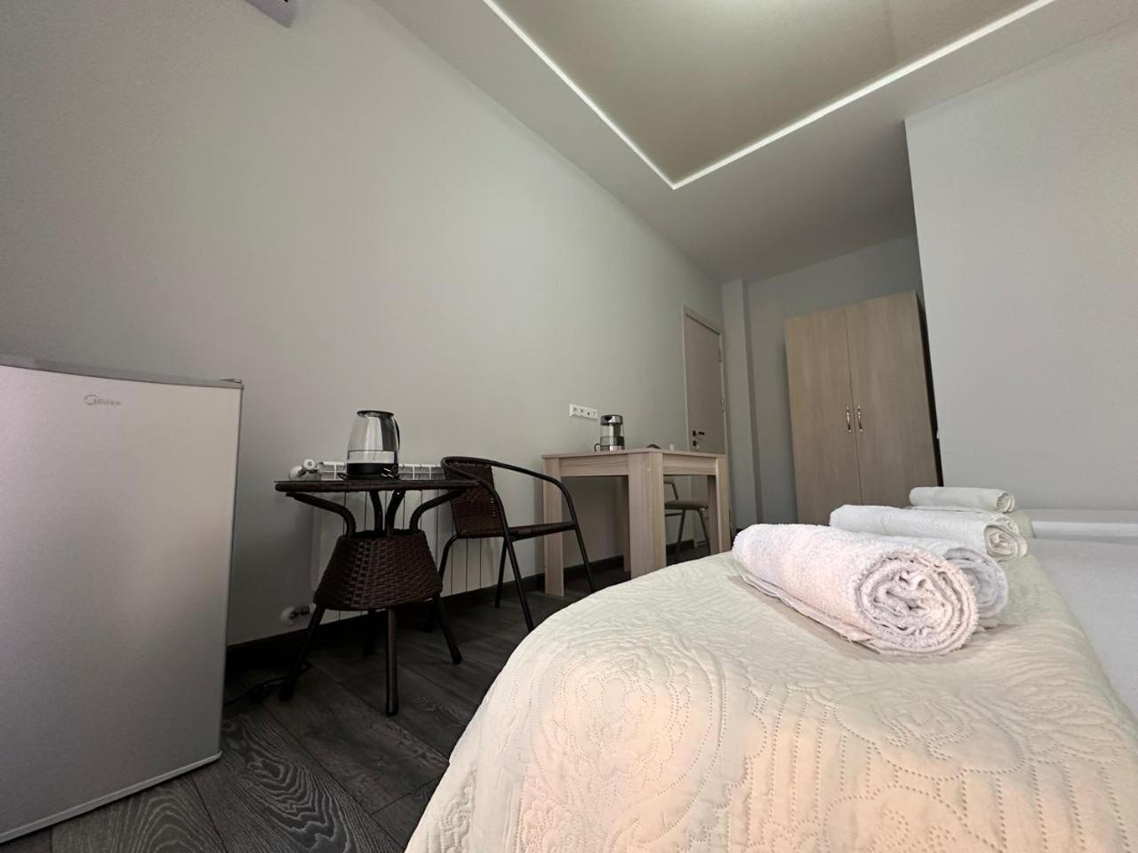 Guest House 99 باتومي المظهر الخارجي الصورة